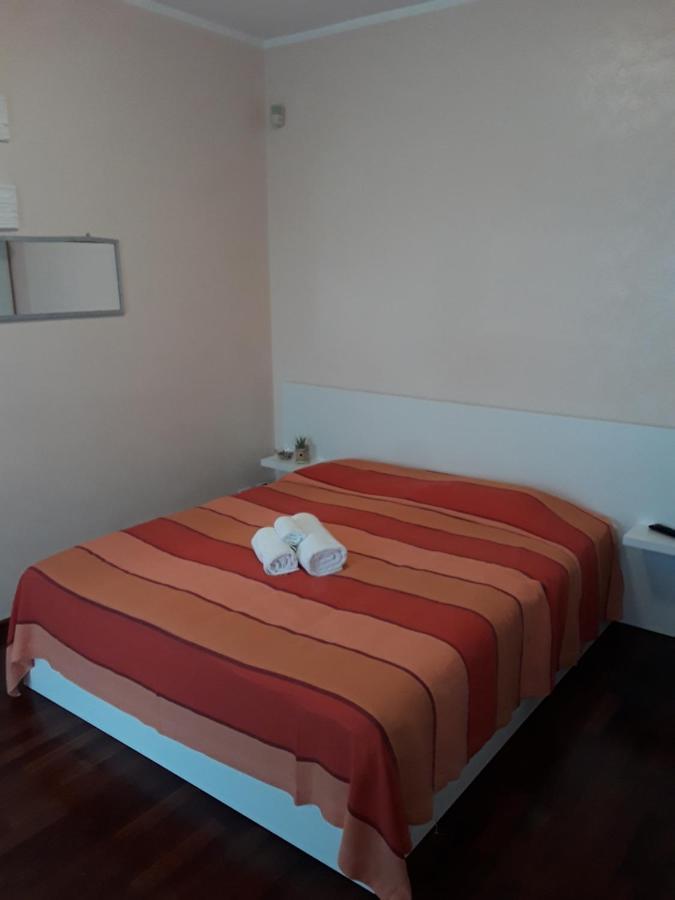 Ciuri Ciuri Villa Augusta Bagian luar foto
