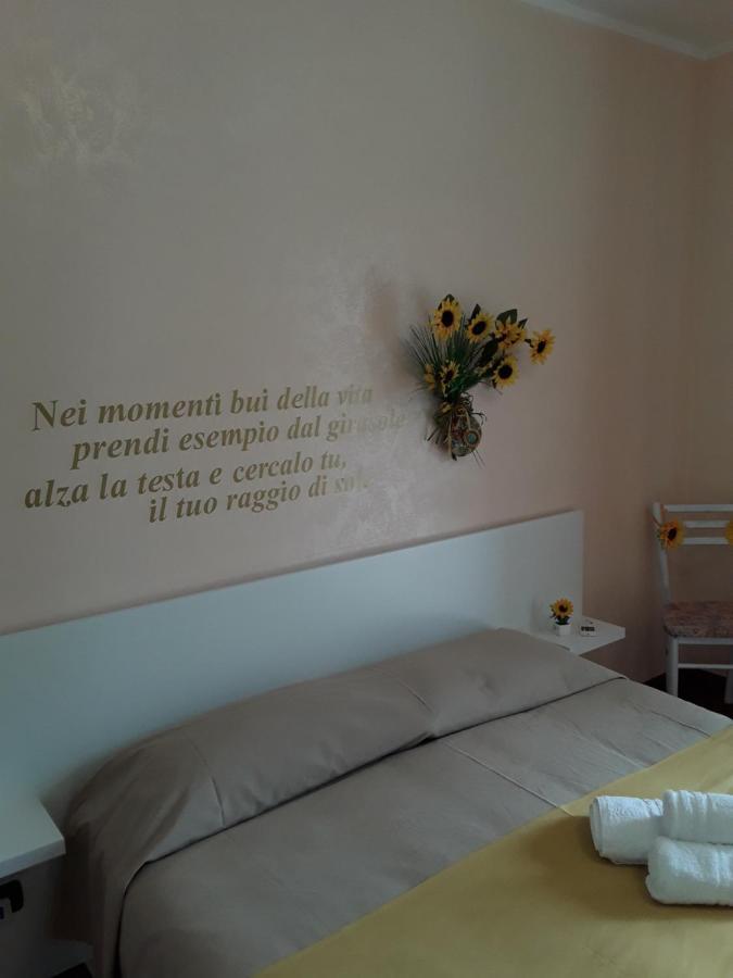 Ciuri Ciuri Villa Augusta Bagian luar foto