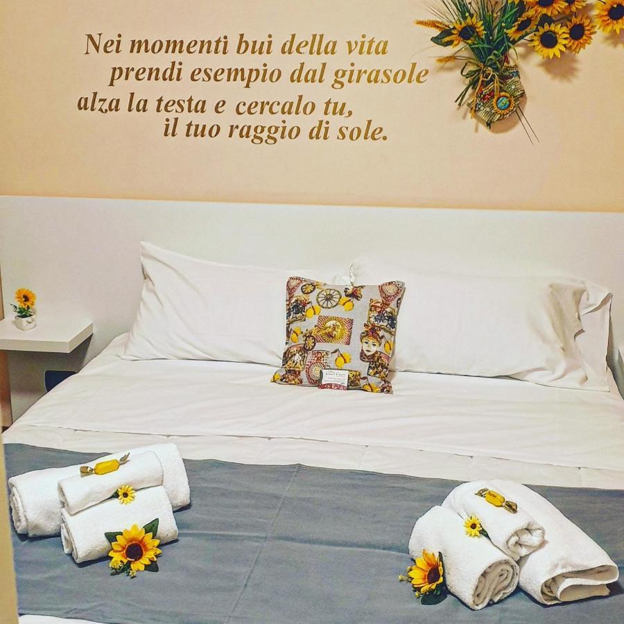 Ciuri Ciuri Villa Augusta Bagian luar foto