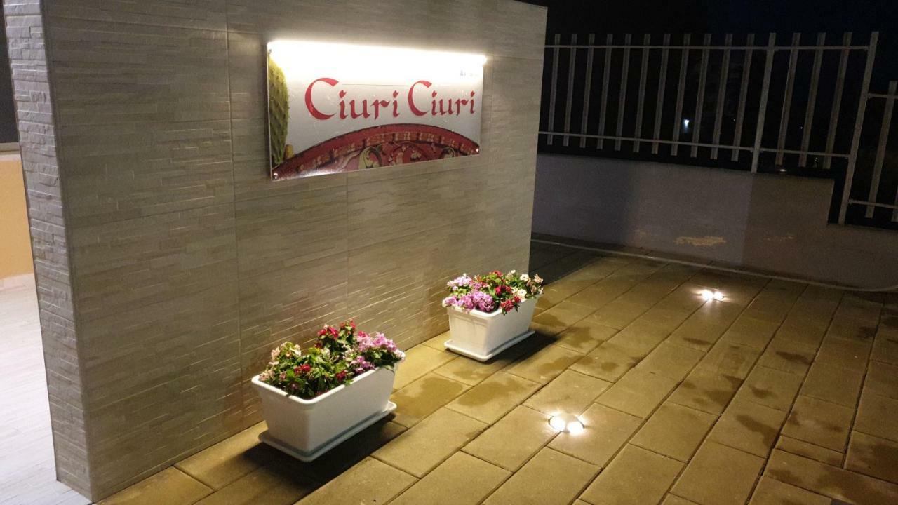 Ciuri Ciuri Villa Augusta Bagian luar foto